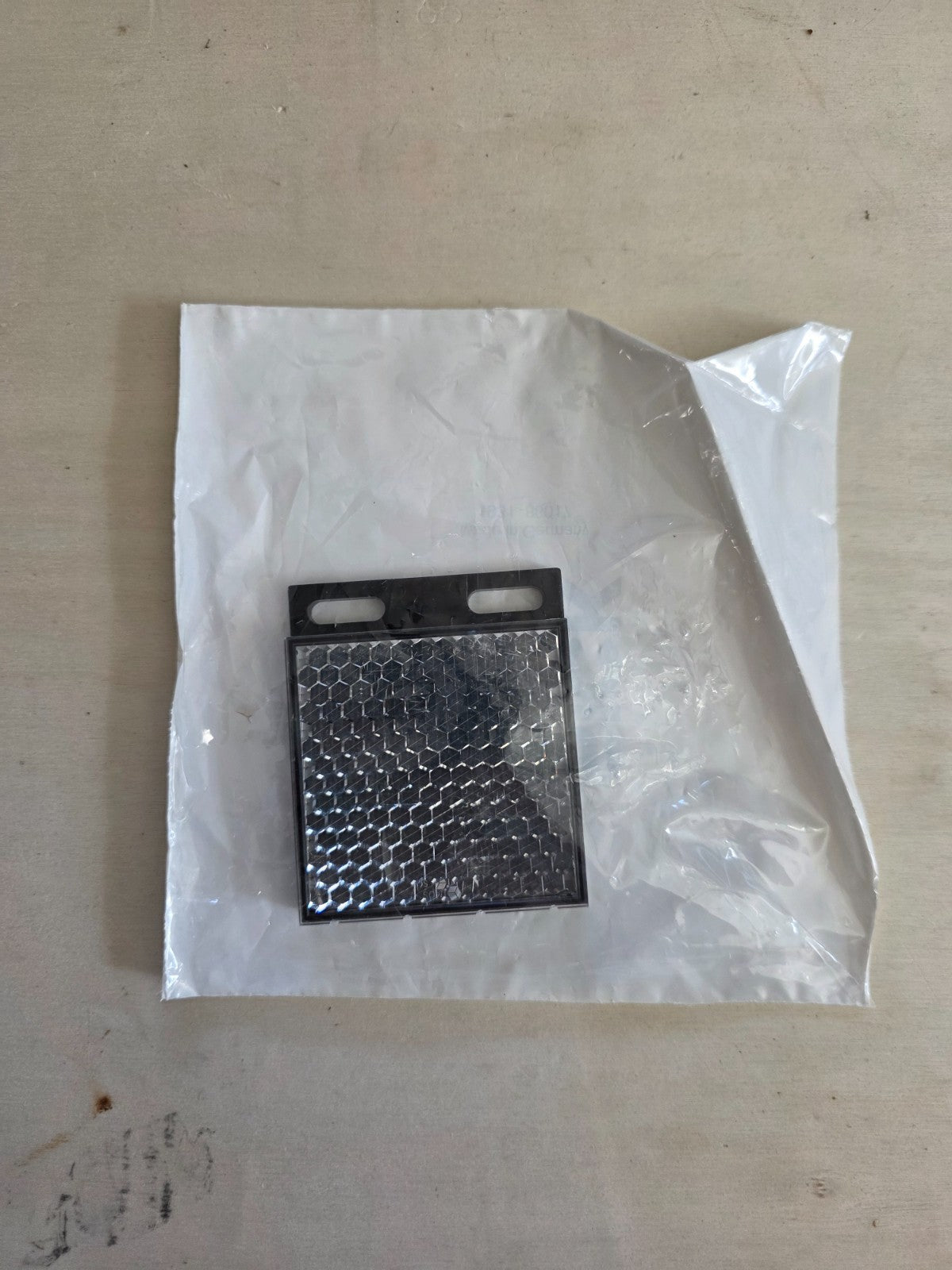 SICK P250 5304812 Photoelectric Sensor Reflector 47x47mm NEW